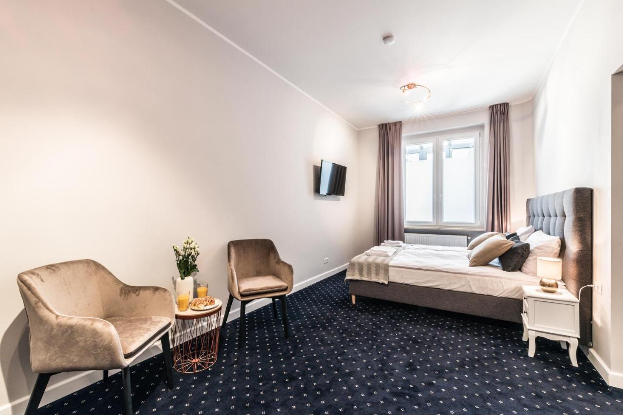 Serenity Aparthotels - Old Town Poznan By Friendly Apartments Экстерьер фото