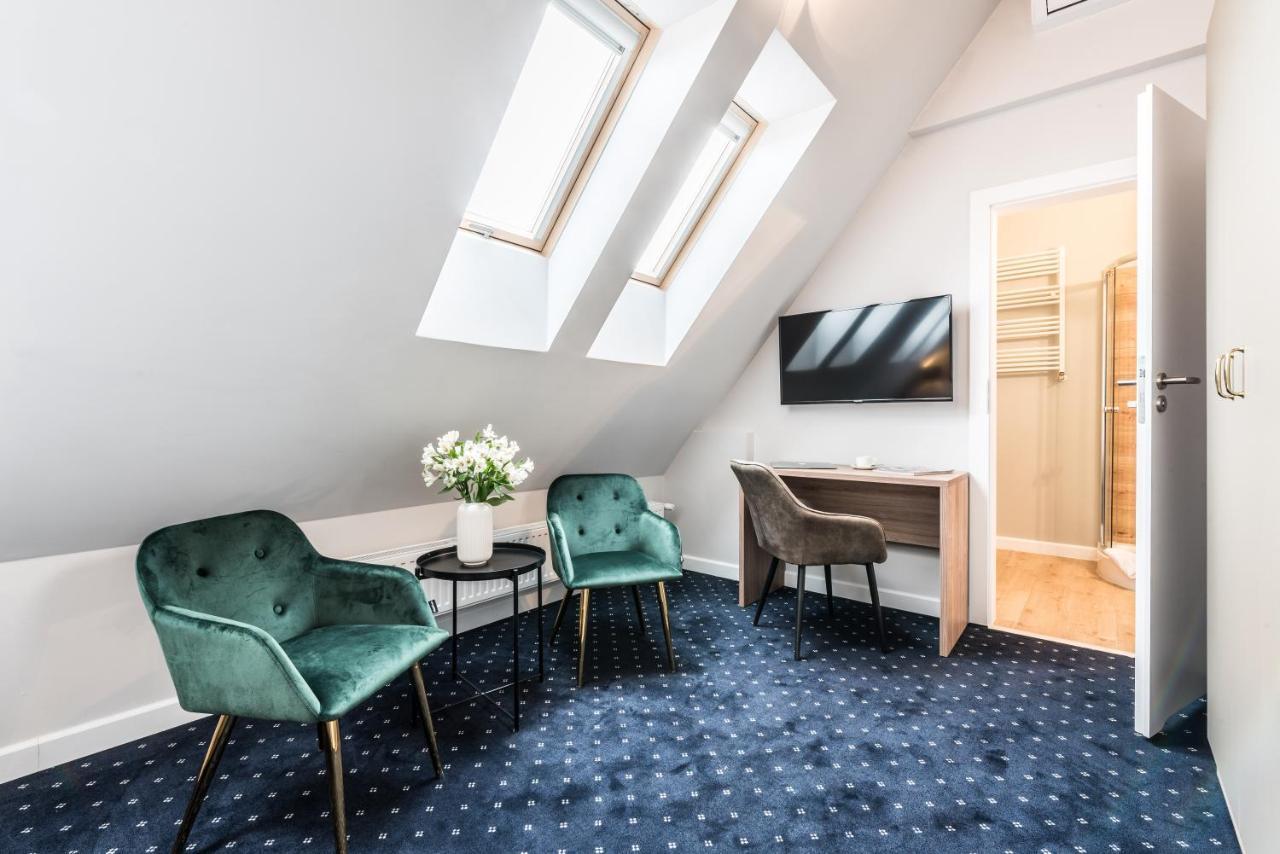 Serenity Aparthotels - Old Town Poznan By Friendly Apartments Экстерьер фото