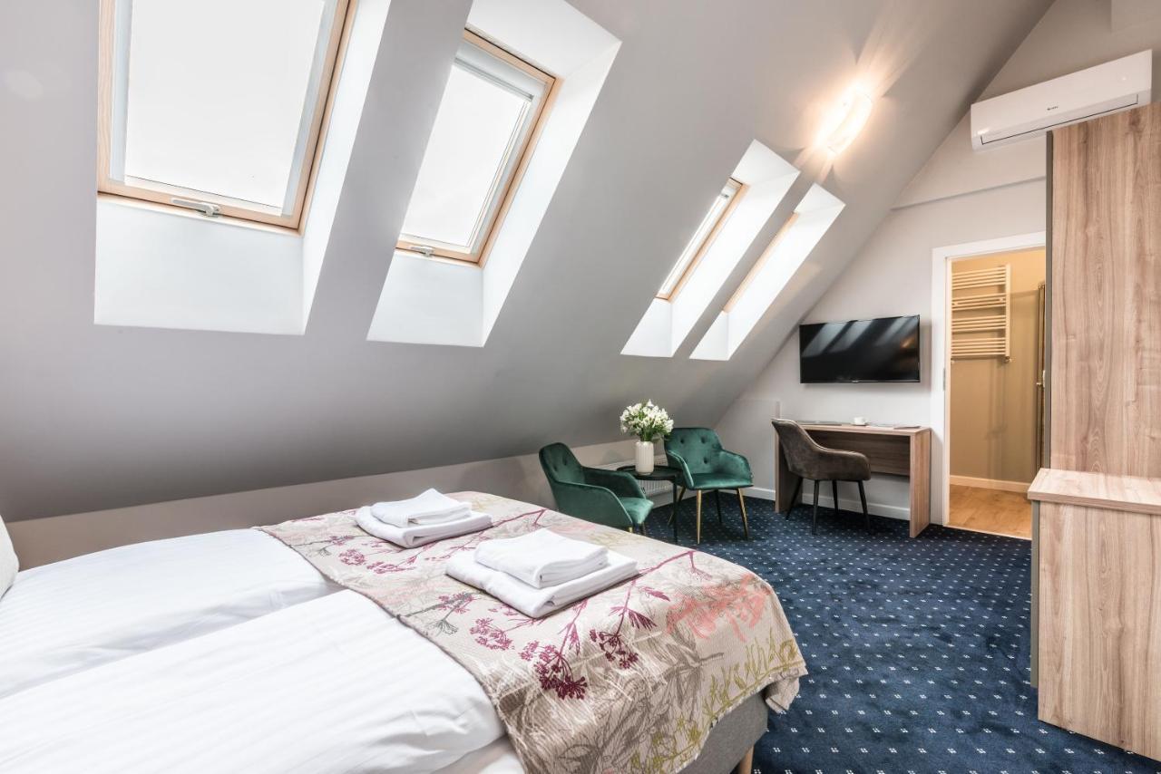 Serenity Aparthotels - Old Town Poznan By Friendly Apartments Экстерьер фото