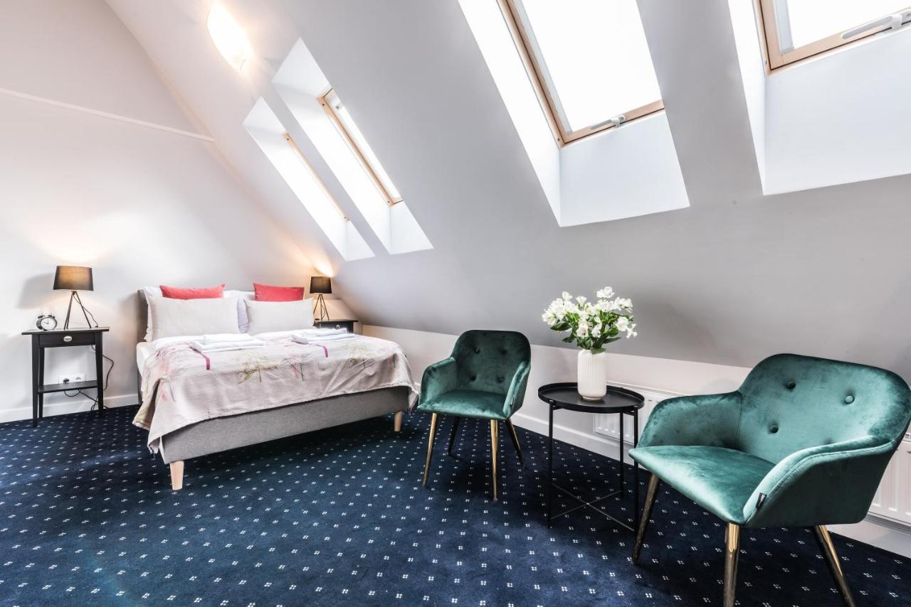 Serenity Aparthotels - Old Town Poznan By Friendly Apartments Экстерьер фото