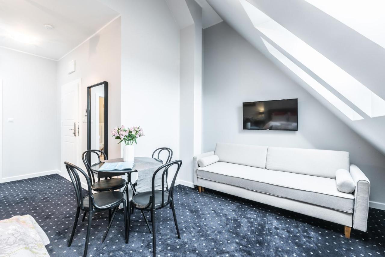 Serenity Aparthotels - Old Town Poznan By Friendly Apartments Экстерьер фото