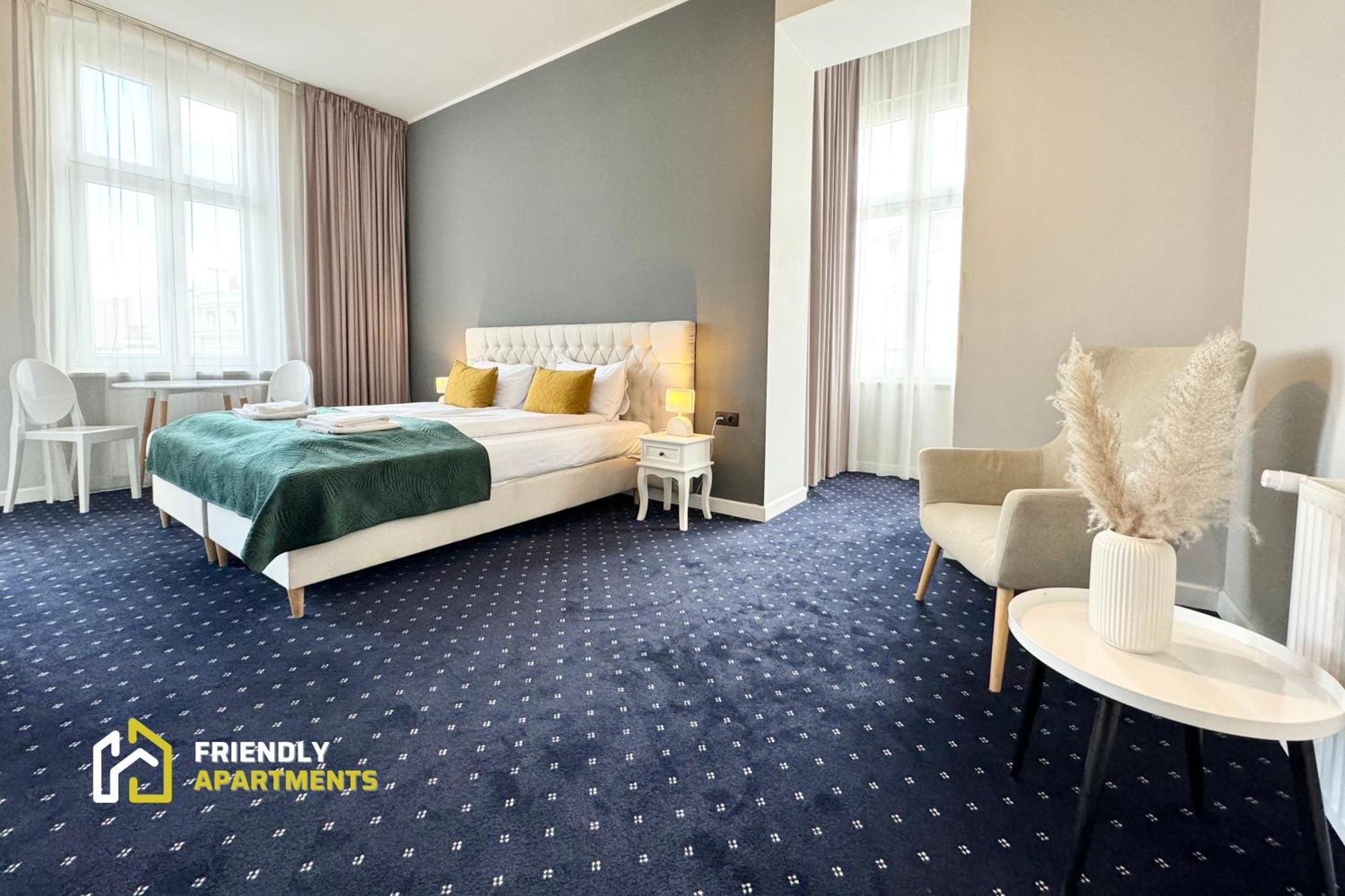 Serenity Aparthotels - Old Town Poznan By Friendly Apartments Экстерьер фото